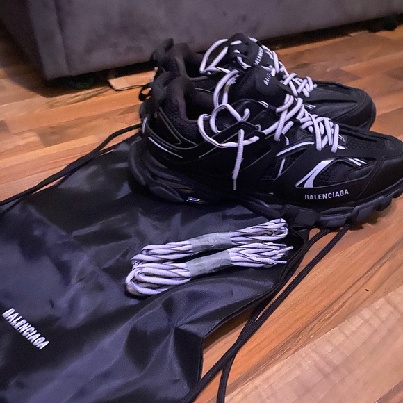 Balenciaga Track - Picture 1 of 4